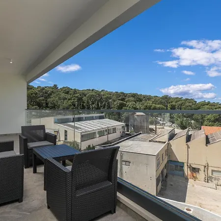 Apartments Amfora Dino * Makarska