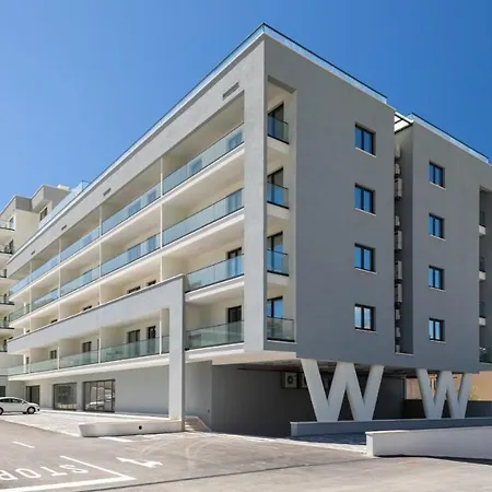 Apartments Amfora Dino