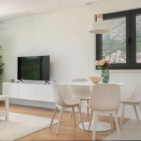 Apartments Amfora Dino Makarska
